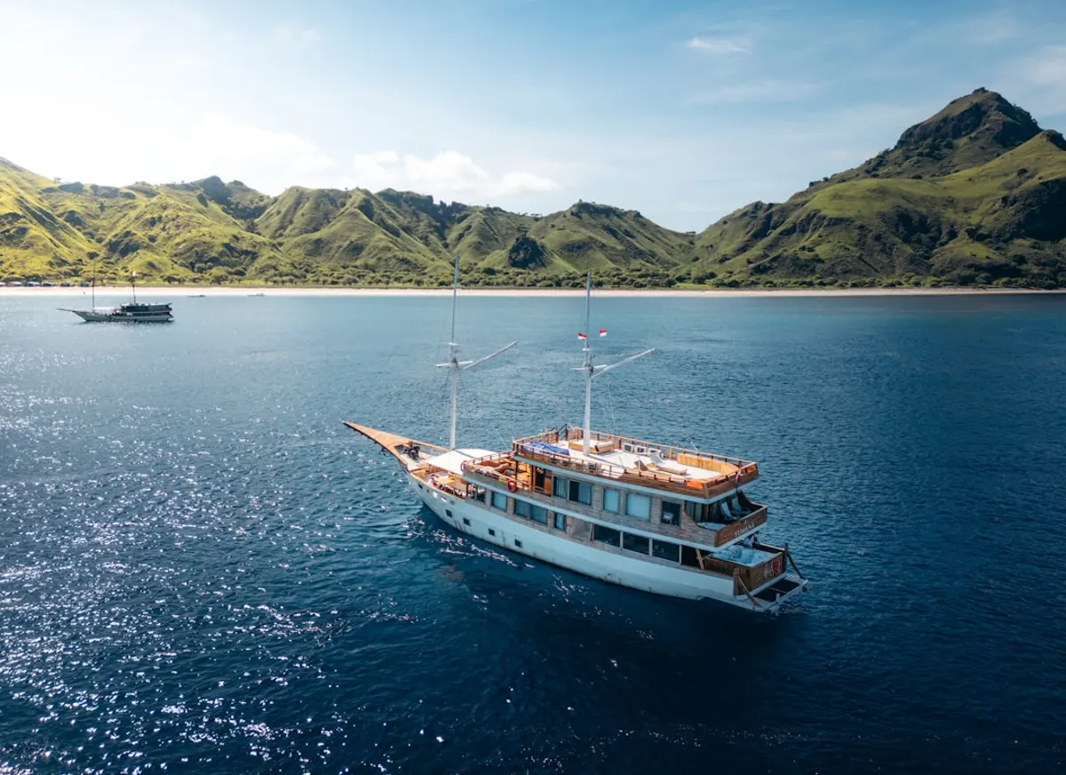 Comprehensive guide to diving Komodo National Park